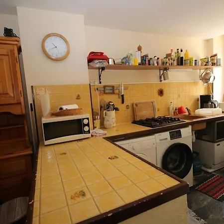 Chaleureuse Maison En Pierres Avec Terrasse Prázdninový dům *