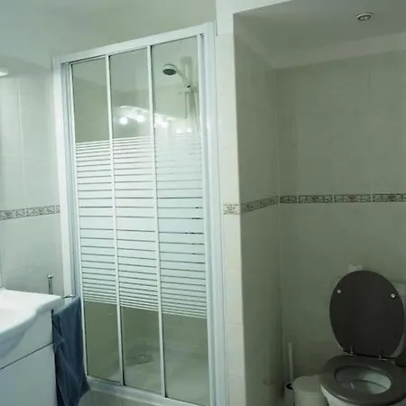 Chaleureuse Maison En Pierres Avec Terrasse * Auzat